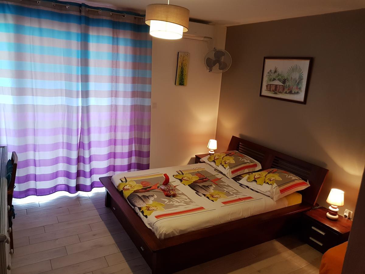 Studio Kasanaco Avec Vue La Baie De Fort De France Ле Троа-Илет Екстериор снимка